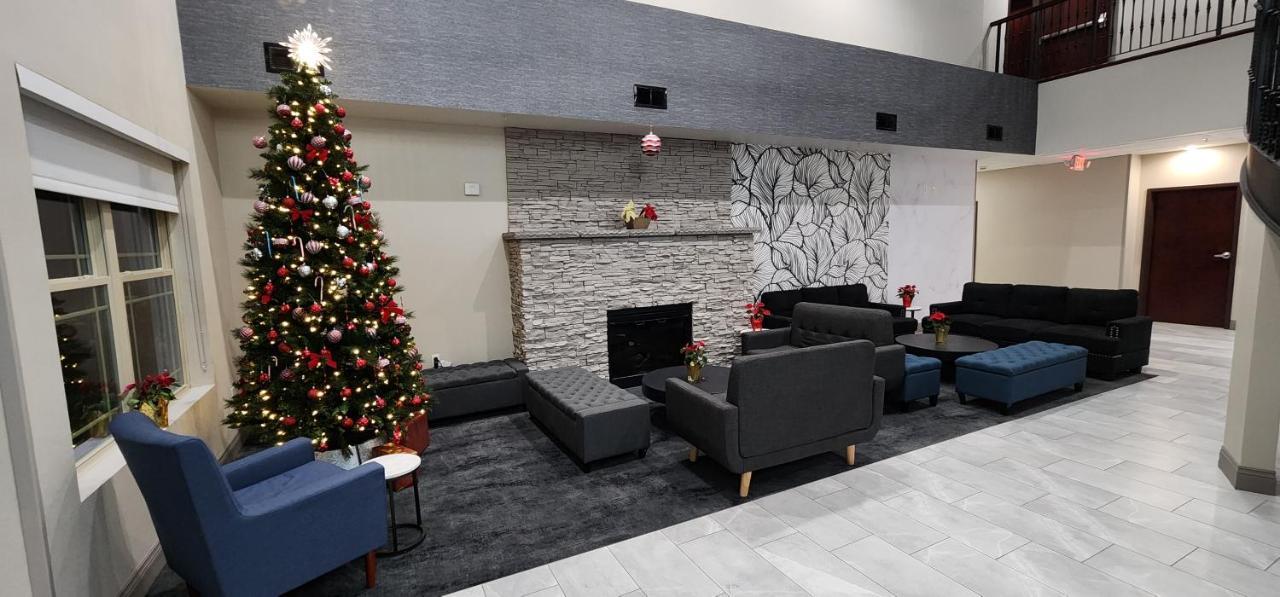 La Quinta Inn & Suites By Wyndham Lake George Exteriör bild